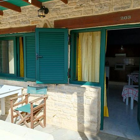 Apartments And Studios Xenophon Matala Buitenkant foto